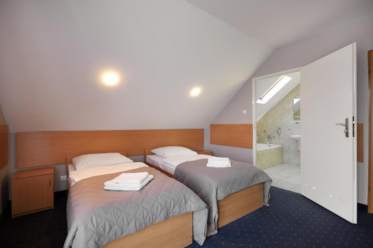 Hotel Wena Kielce Eksteriør billede
