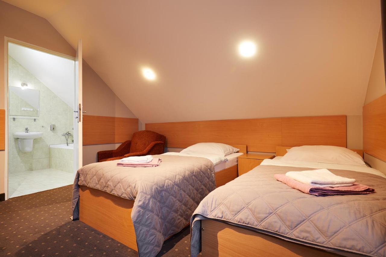 Hotel Wena Kielce Eksteriør billede